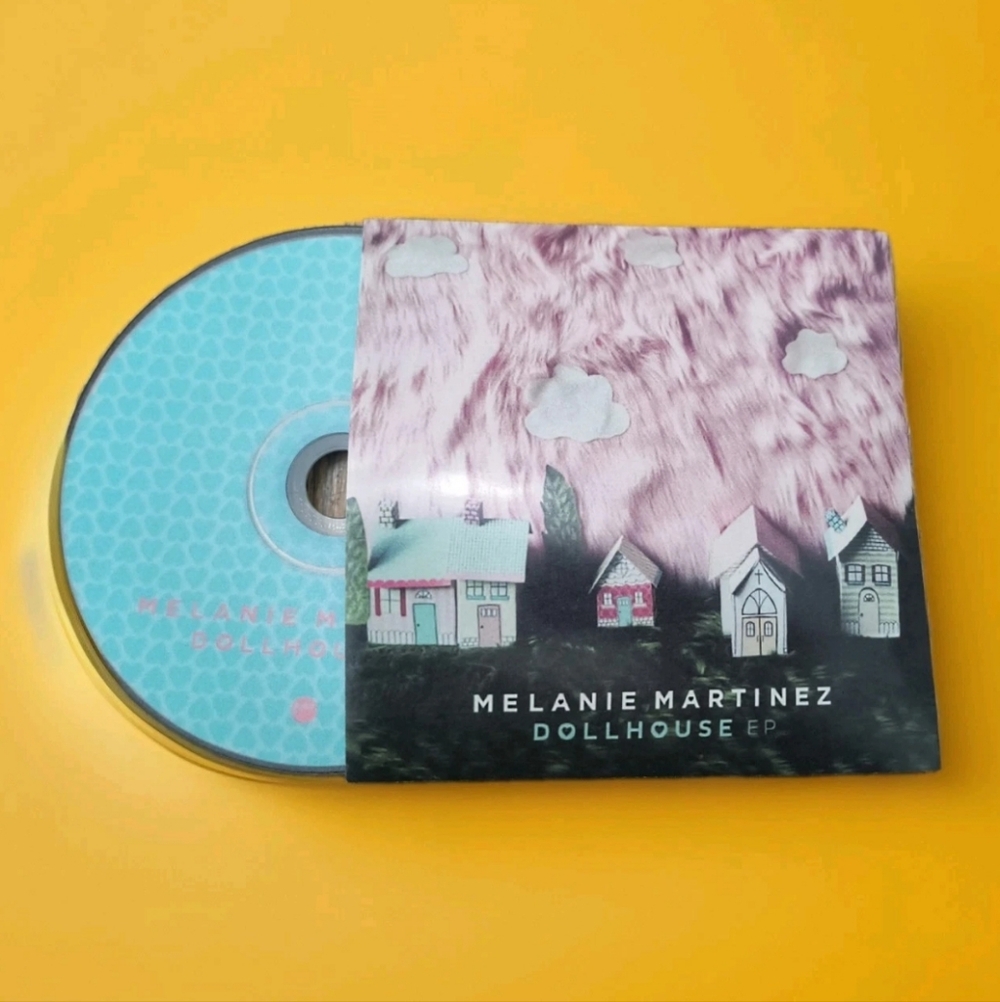 MELANIE MARTINEZ - Dollhouse EP CD (Dead To Me / Bittersweet Tragedy THE VOICE)
